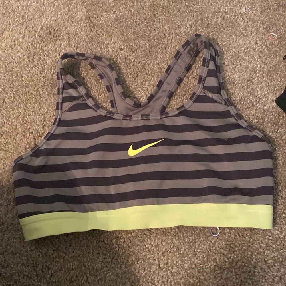 Nike sports bra